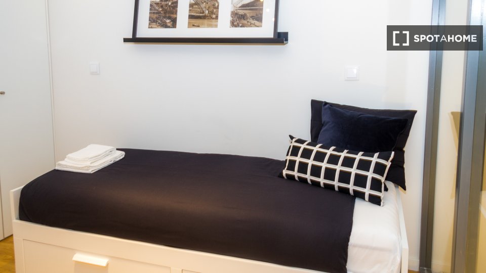 Apartment Porto, 2 beds, 105m² — photo 3