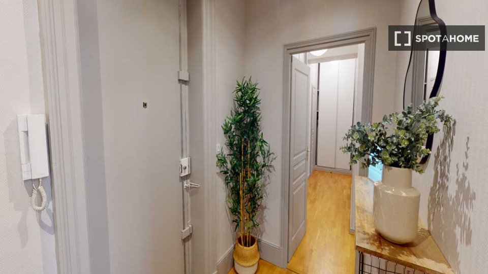 Double room Lyon, 7 beds, 150m² — photo 14