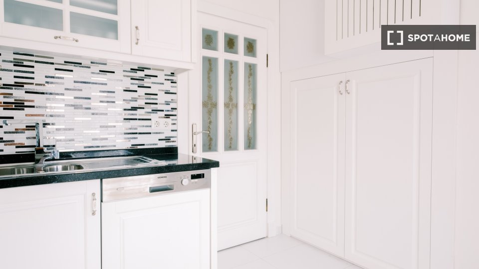 Apartment Istanbul, 1 bed — photo 8