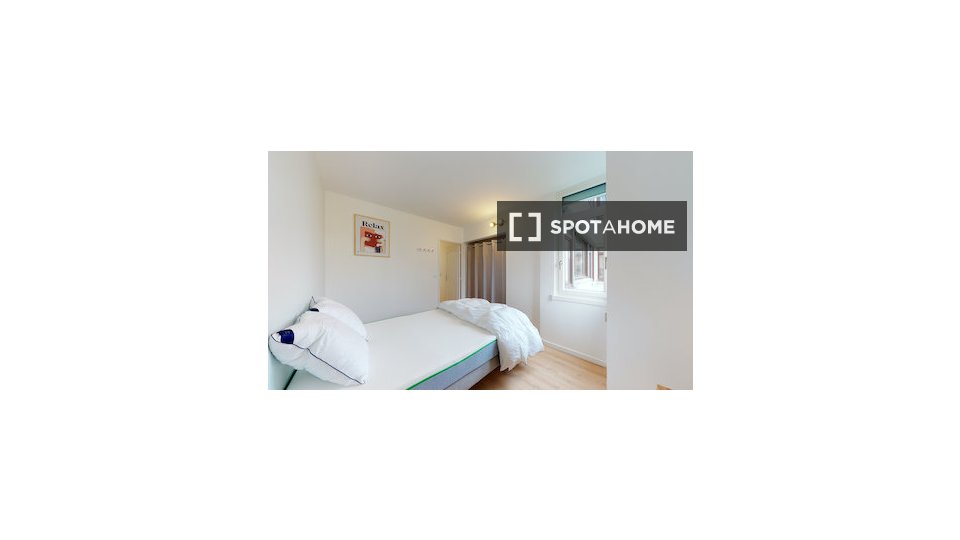 Double room Paris, 12 beds — photo 2