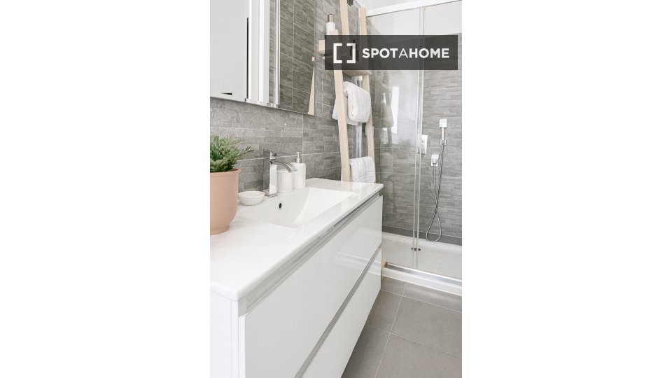 Apartment Milan, 1 bed — photo 24