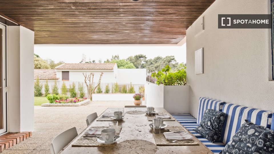 Apartment Lisbon, 3 beds, 140m² — photo 4