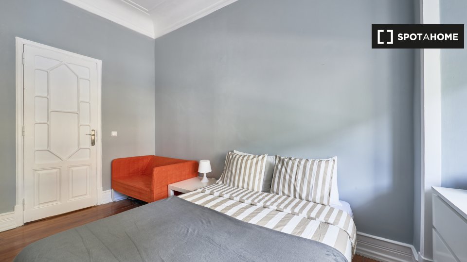 Double room Lisbon, 8 beds — photo 5