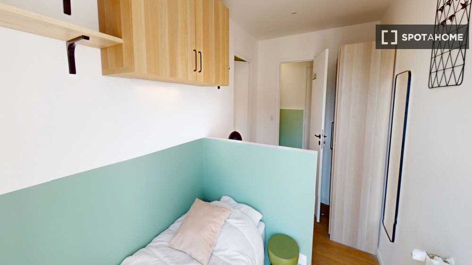 Double room Paris, 9 beds, 160m² — photo 28