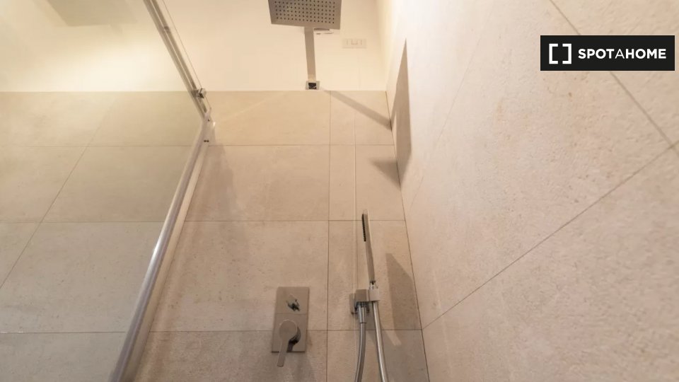 Apartment Milan, 1 bed, 36m² — photo 17