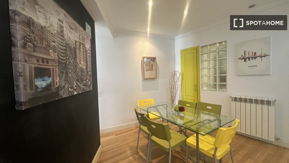 Apartment Madrid, 2 beds, 85m² — photo 11