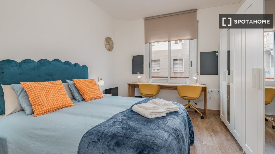 Double room Barcelona, 6 beds, 120m² — photo 62