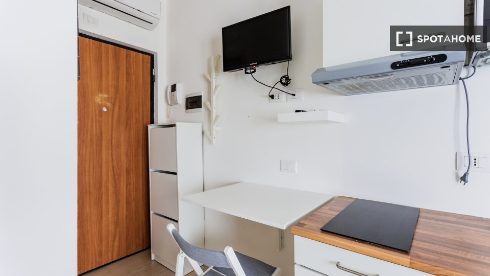Apartment mono Milan, 20m² — photo 17