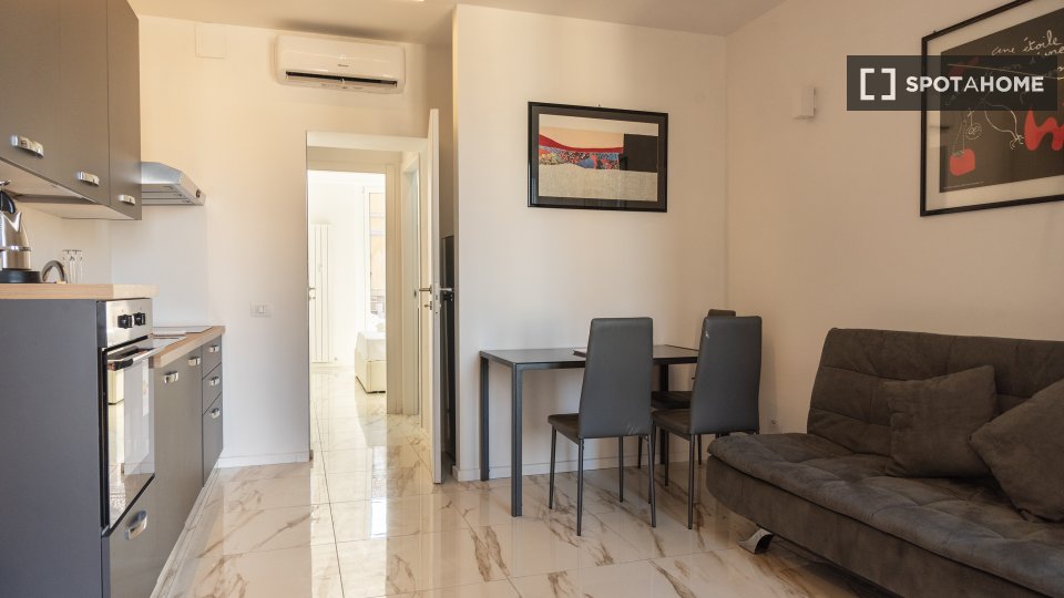Apartment Milan, 1 bed, 44m² — photo 6