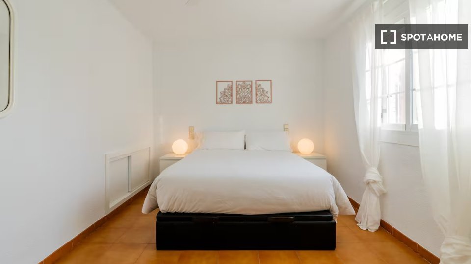 Apartment Valencia, 3 beds — photo 17