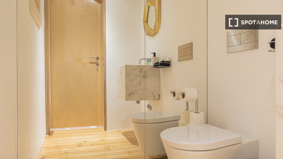 Apartment Lisbon, 4 beds — photo 10