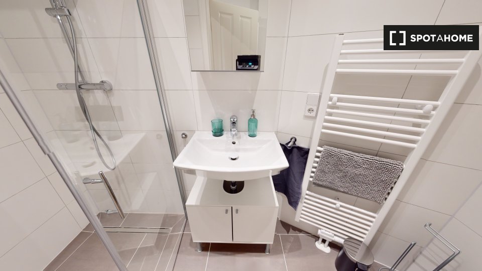 Apartment Berlin, 1 bed, 70m² — photo 4