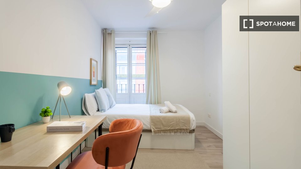 Camera doppia Madrid, 7 camere, 180m² — foto 33