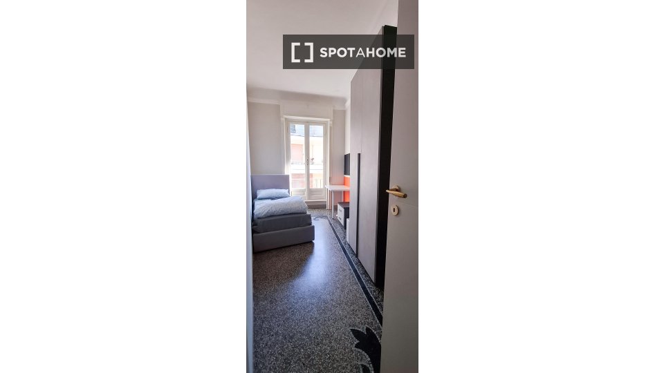 Genova Filiale 1_STZ_45 - à Gênes