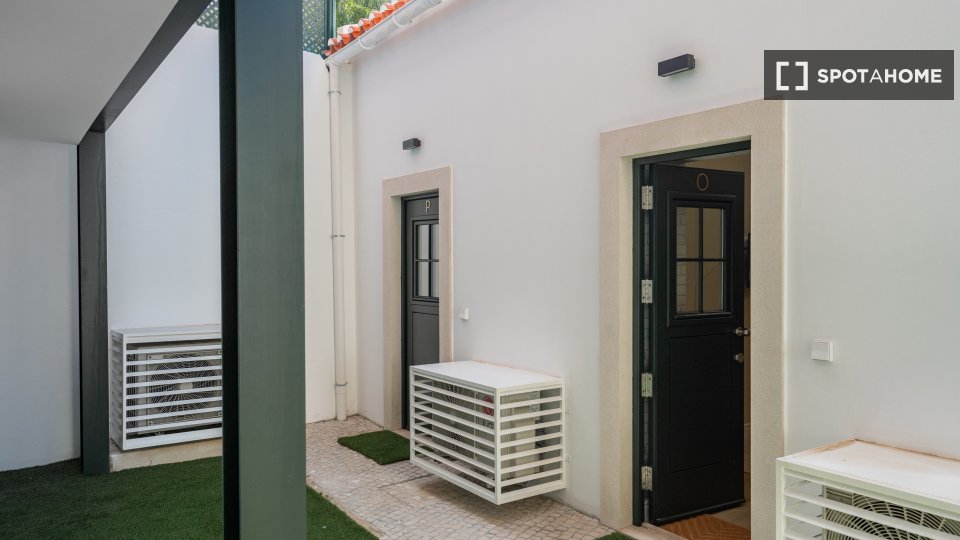 Apartment mono Lisbon, 39m² — photo 7