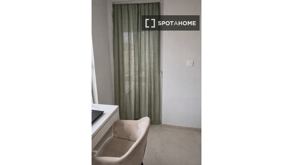 Double room Cartagena, 4 beds, 85m² — photo 2