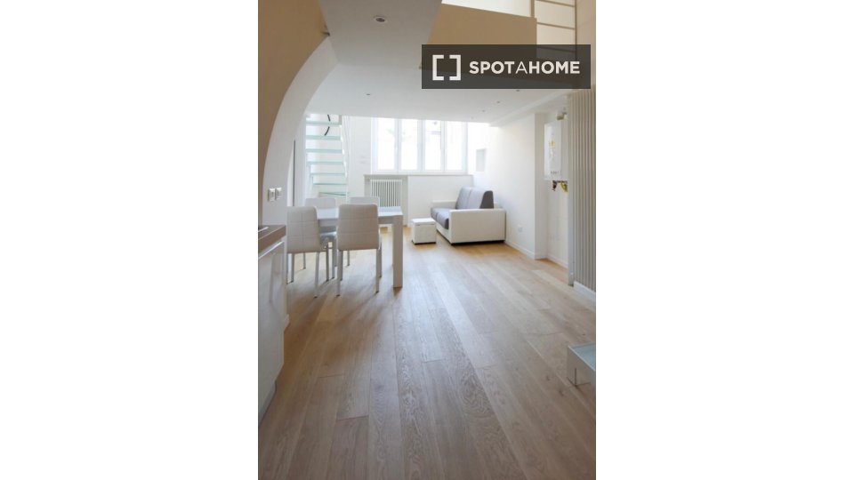 Apartment Milan, 1 bed, 60m² — photo 1