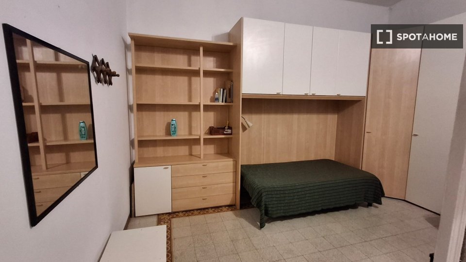 Double room Rome, 4 beds, 80m² — photo 28