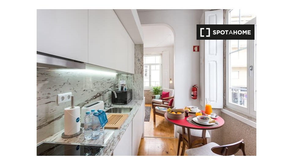 Apartment Porto, 1 bed, 20m² — photo 2
