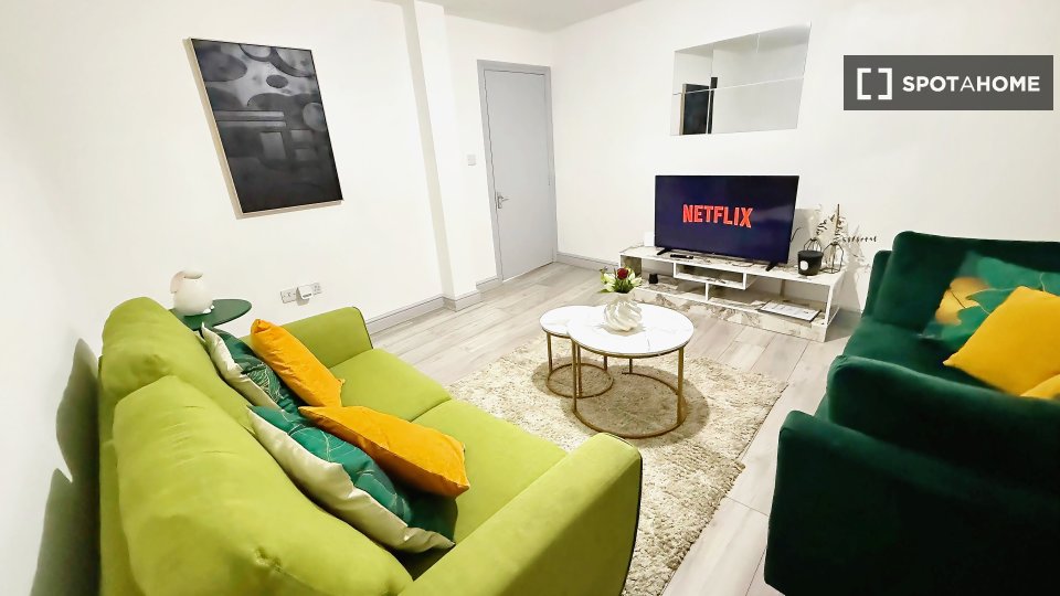 Apartment London, 2 beds, 80m² — photo 15