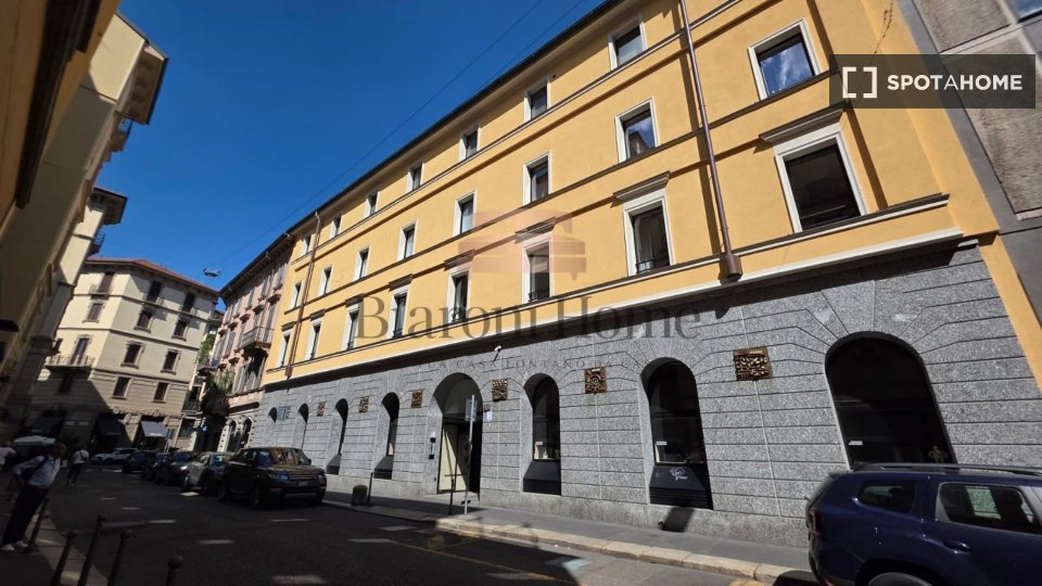 Double room Milan, 7 beds, 100m² — photo 19