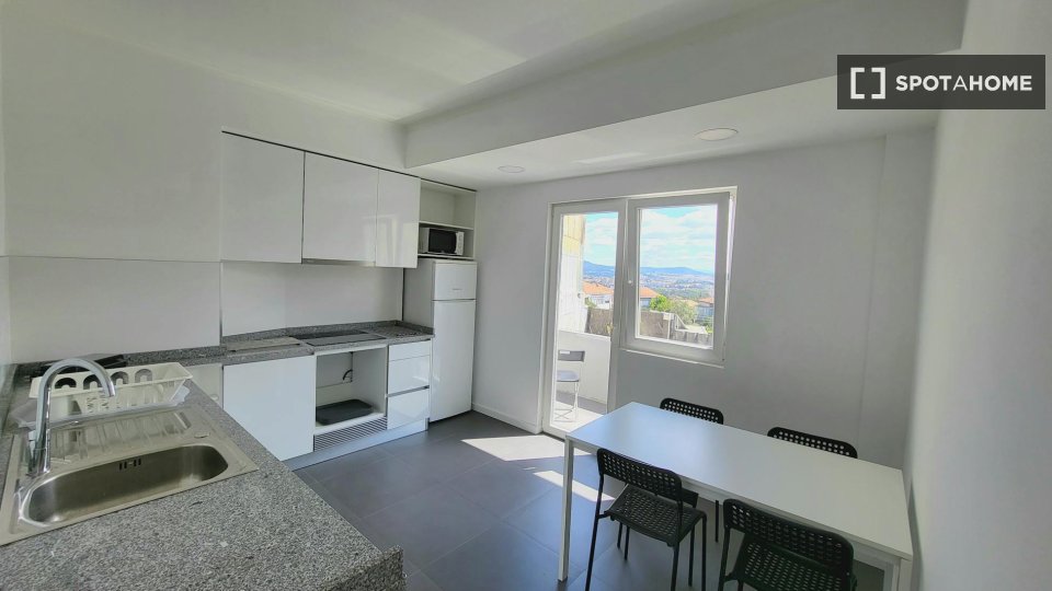 Double room Porto, 4 beds — photo 5