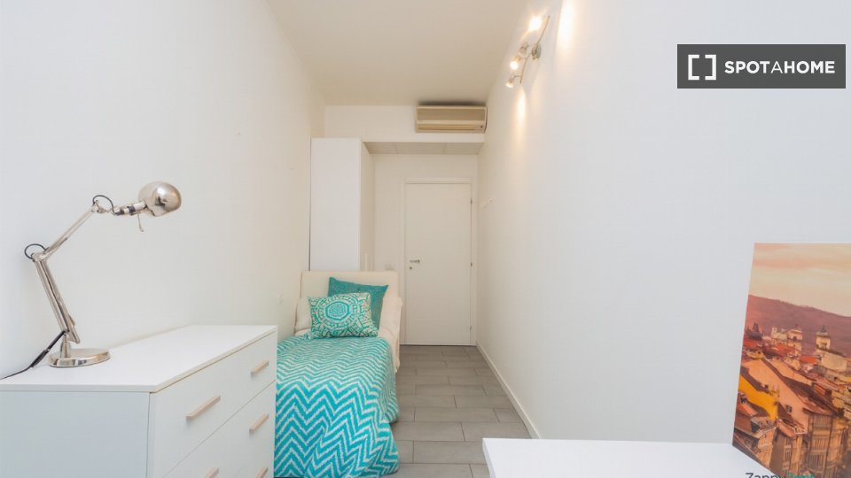 Double room Milan, 12 beds — photo 1