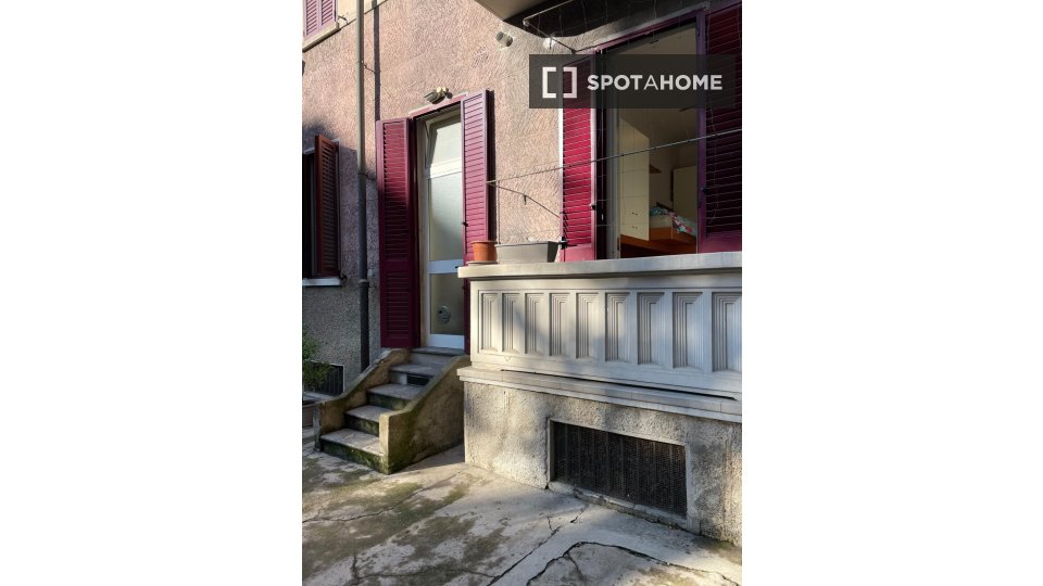 Apartment mono Milan, 35m² — photo 3