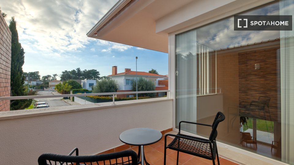Apartment Lisbon, 4 beds — photo 9