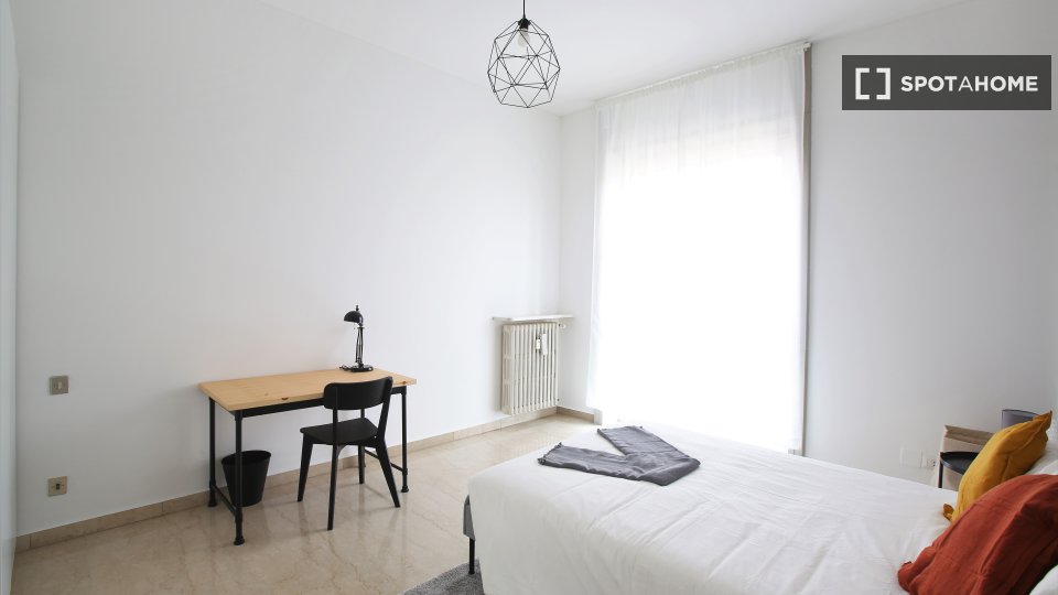 Double room Milan, 7 beds, 180m² — photo 1