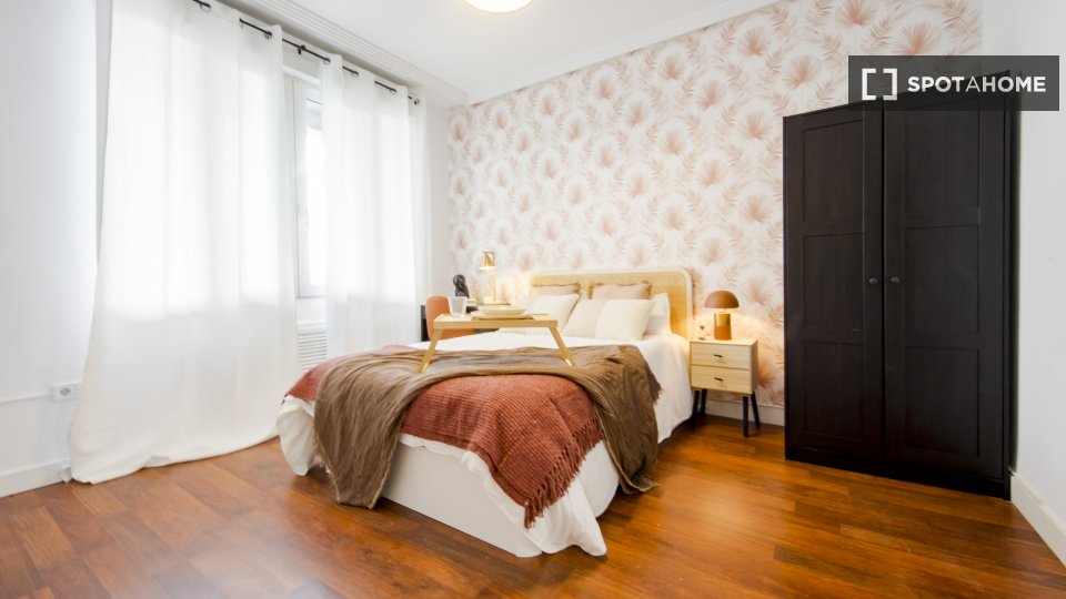 Double room Madrid, 8 beds — photo 1