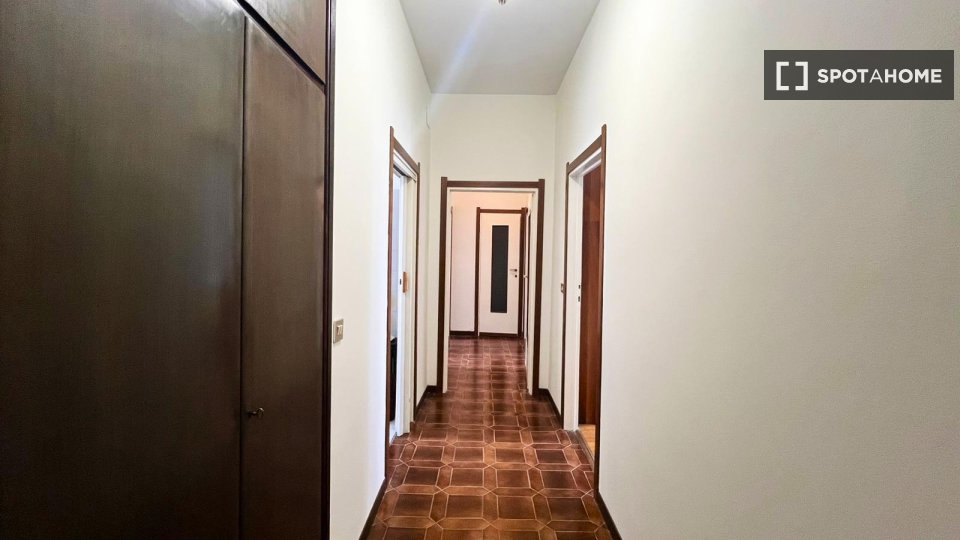 Apartment Milan, 3 beds — photo 17