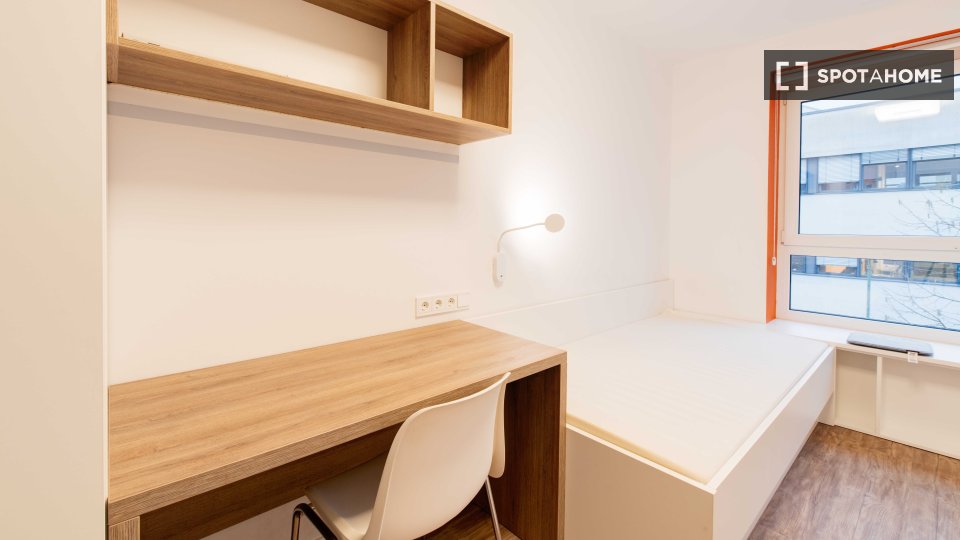 Double room Berlin, 1 bed, 53m² — photo 6