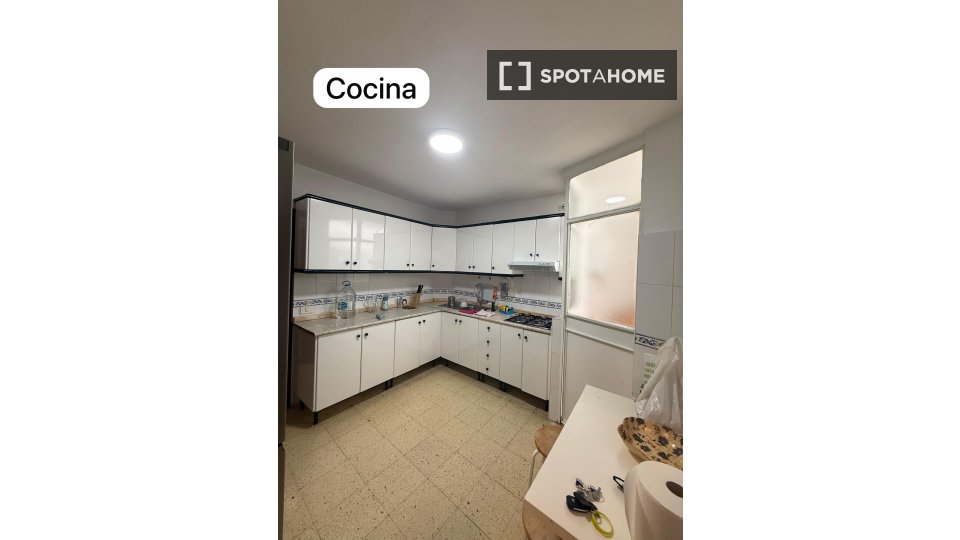 Double room Santa_Cruz_De_Tenerife, 4 beds, 130m² — photo 5