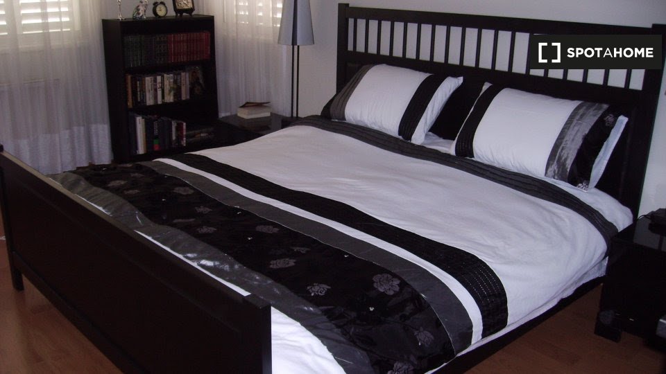 Double room Nicosia, 3 beds — photo 6