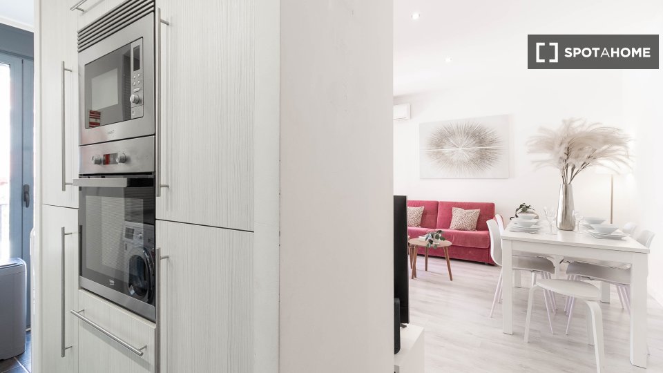 Apartment Lisbon, 2 beds — photo 24