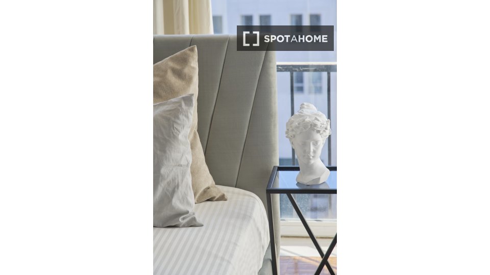Double room Lisbon, 7 beds — photo 17