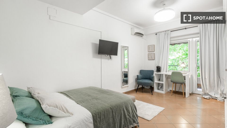 Double room Alicante, 8 beds, 200m² — photo 19