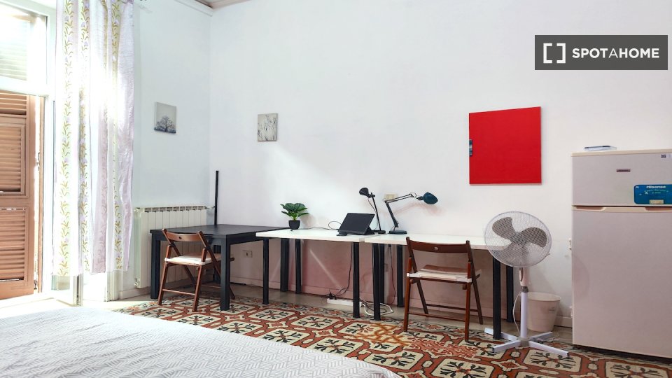 Double room Rome, 6 beds — photo 104