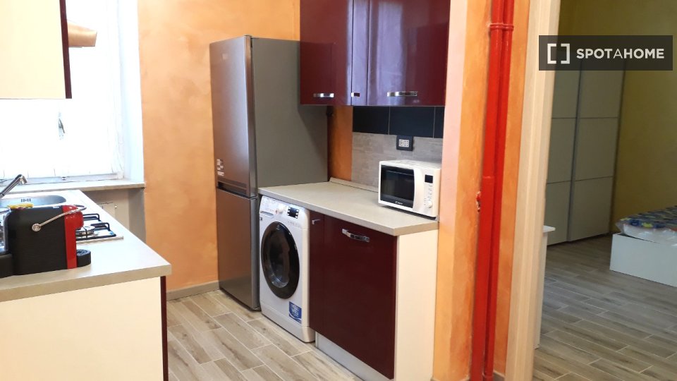 Double room Turin, 2 beds, 70m² — photo 10