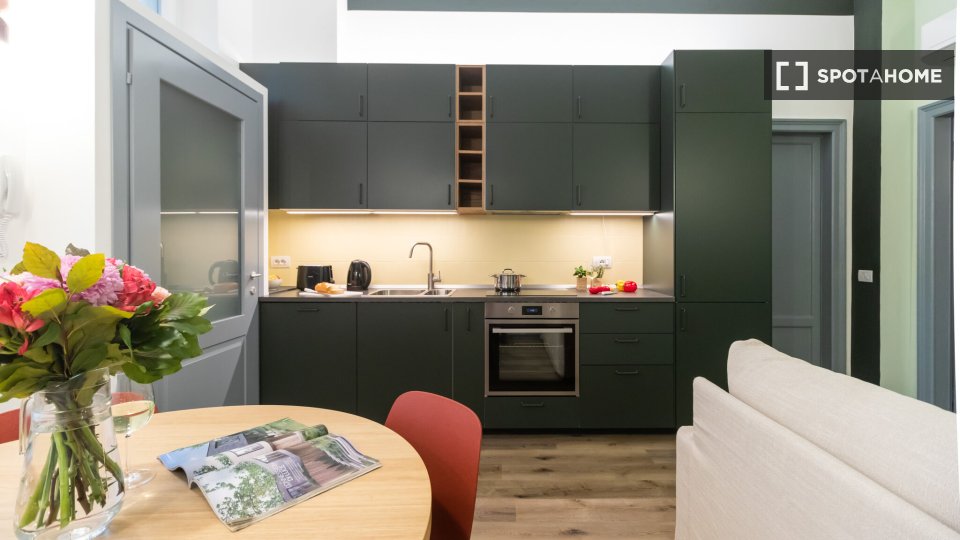 Apartment Milan, 1 bed, 46m² — photo 18