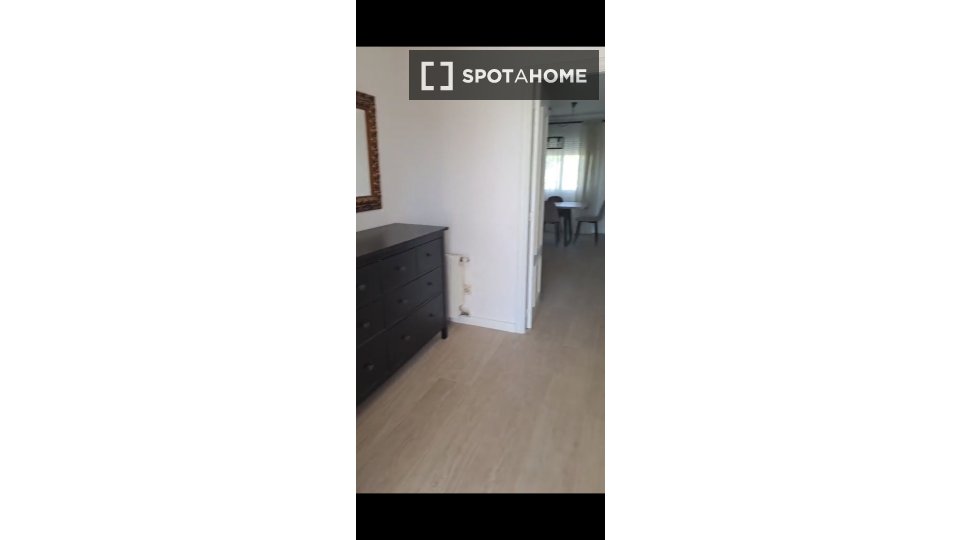 Apartment Valencia, 3 beds, 150m² — photo 14