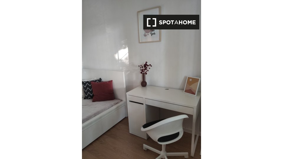 Double room Warsaw, 3 beds — photo 11