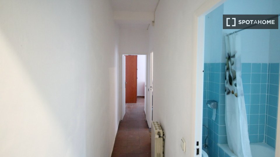 Double room Madrid, 4 beds — photo 1