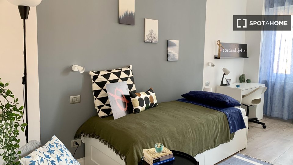 Double room Turin, 5 beds — photo 20