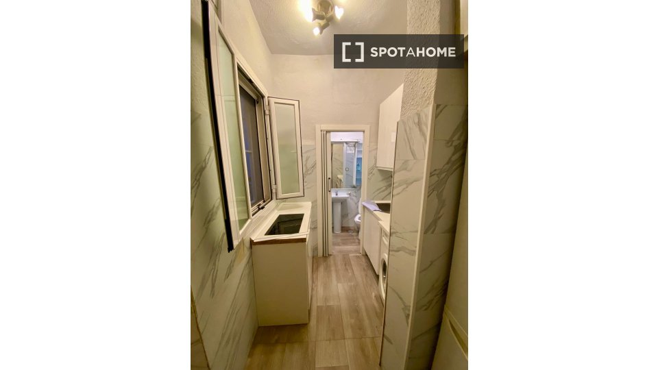 Apartment mono Madrid, 33m² — photo 18