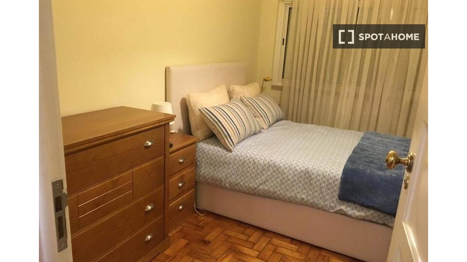 Apartment Lisbon, 1 bed, 45m² — photo 5