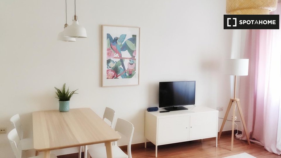 Apartment Barcelona, 3 beds, 65m² — photo 5