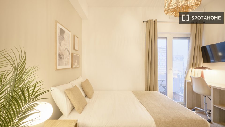 Double room Lisbon, 9 beds — photo 13