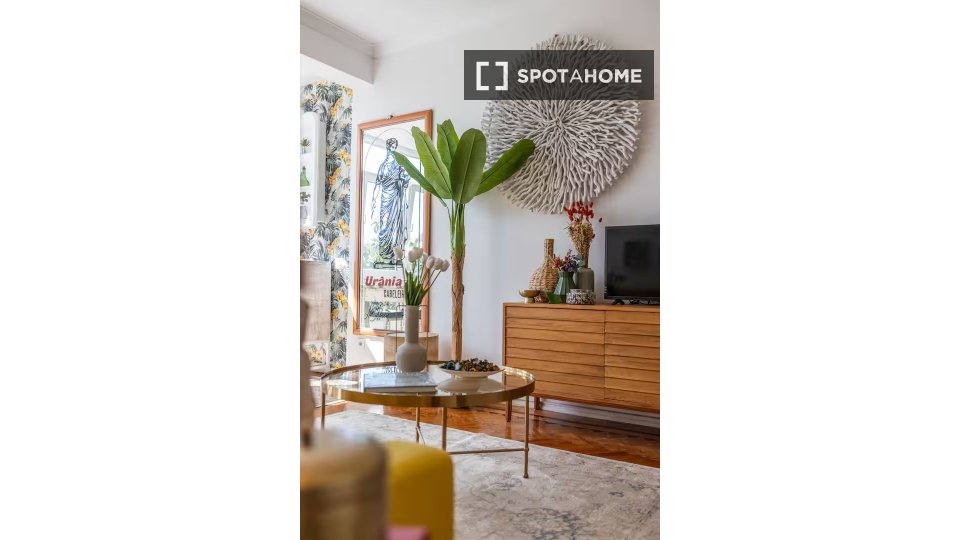 Apartment Lisbon, 1 bed — photo 2